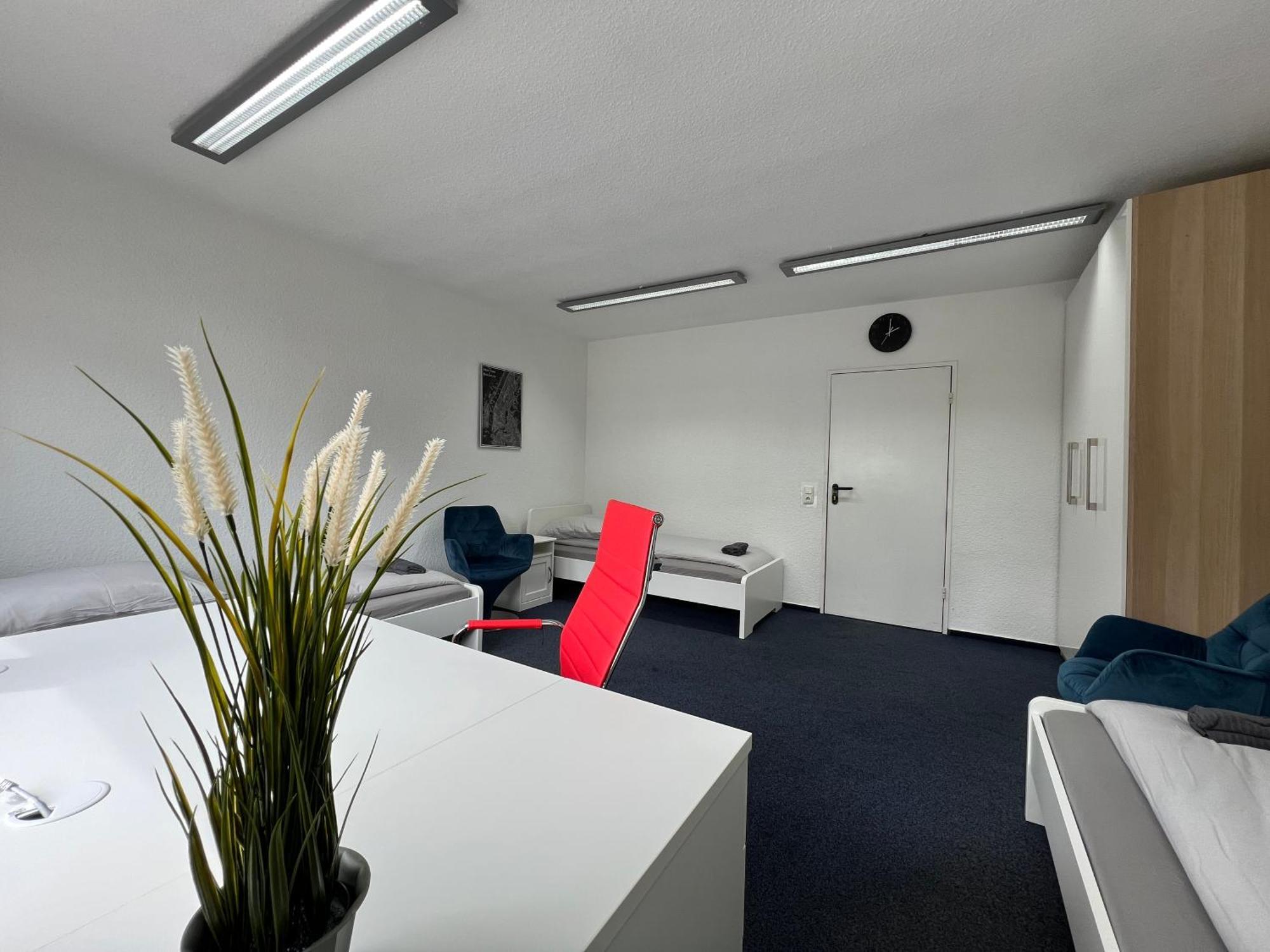 Mieterlux Frankfurt Heusenstamm 46 Hotel ภายนอก รูปภาพ