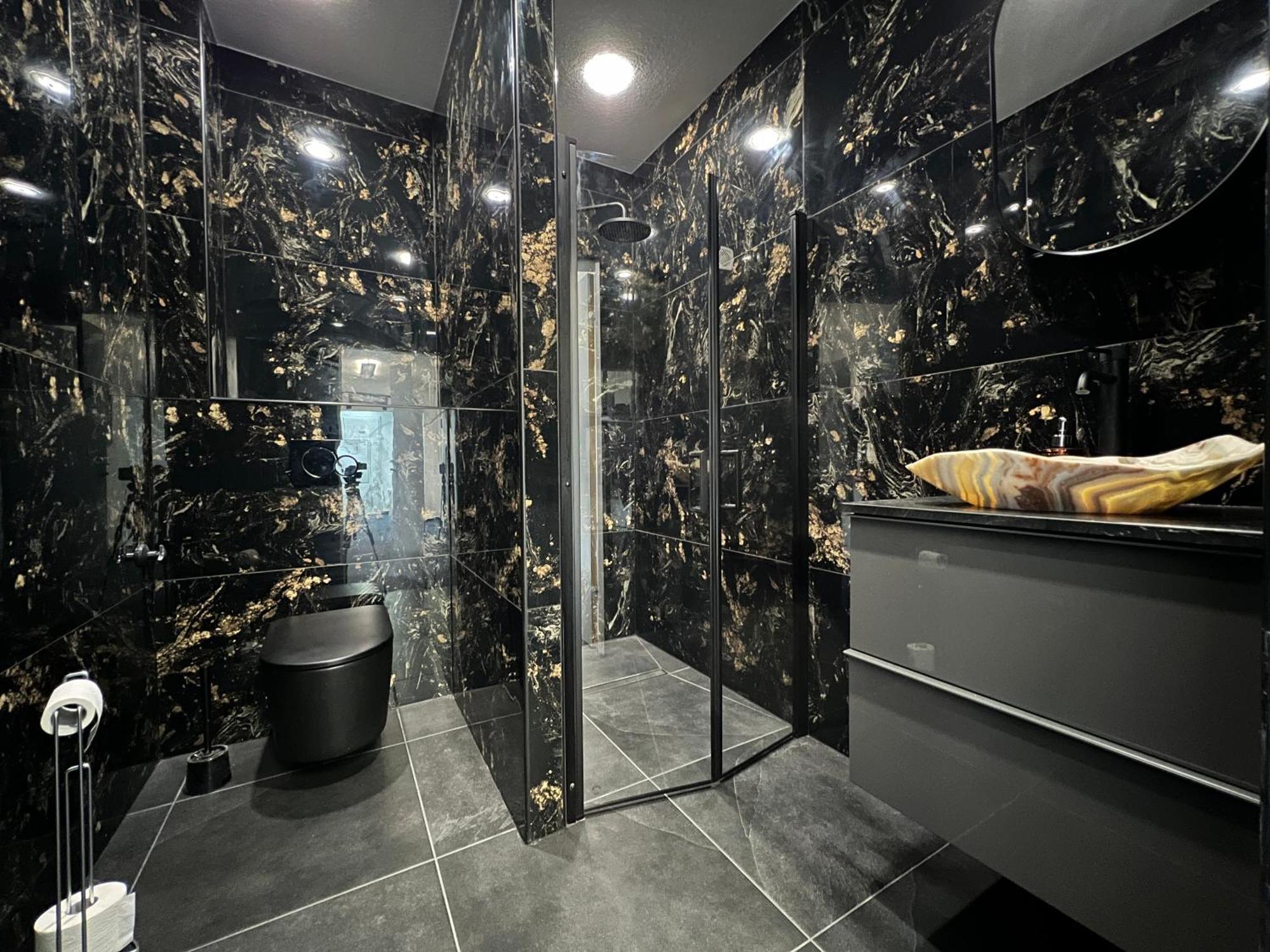 Mieterlux Frankfurt Heusenstamm 46 Hotel ภายนอก รูปภาพ